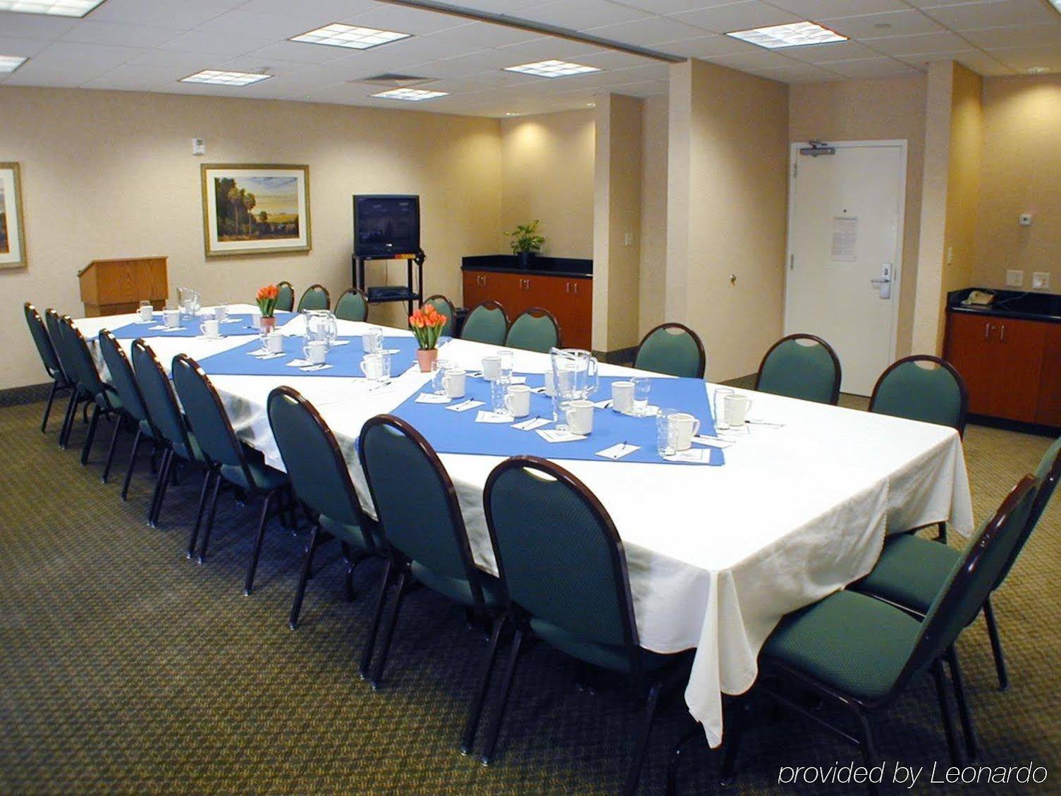 Best Western Valencia/Six Flags Inn & Suites Санта Кларита Екстериор снимка