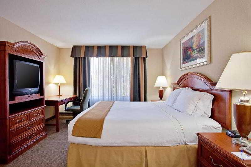 Best Western Valencia/Six Flags Inn & Suites Санта Кларита Екстериор снимка