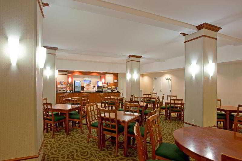 Best Western Valencia/Six Flags Inn & Suites Санта Кларита Екстериор снимка