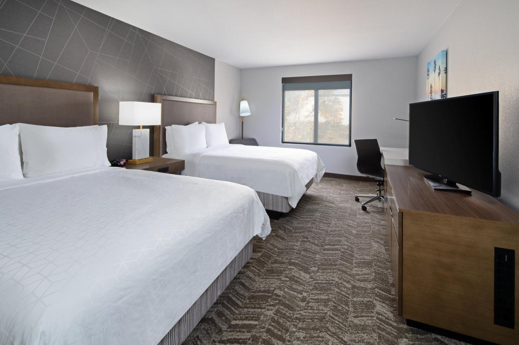 Best Western Valencia/Six Flags Inn & Suites Санта Кларита Екстериор снимка